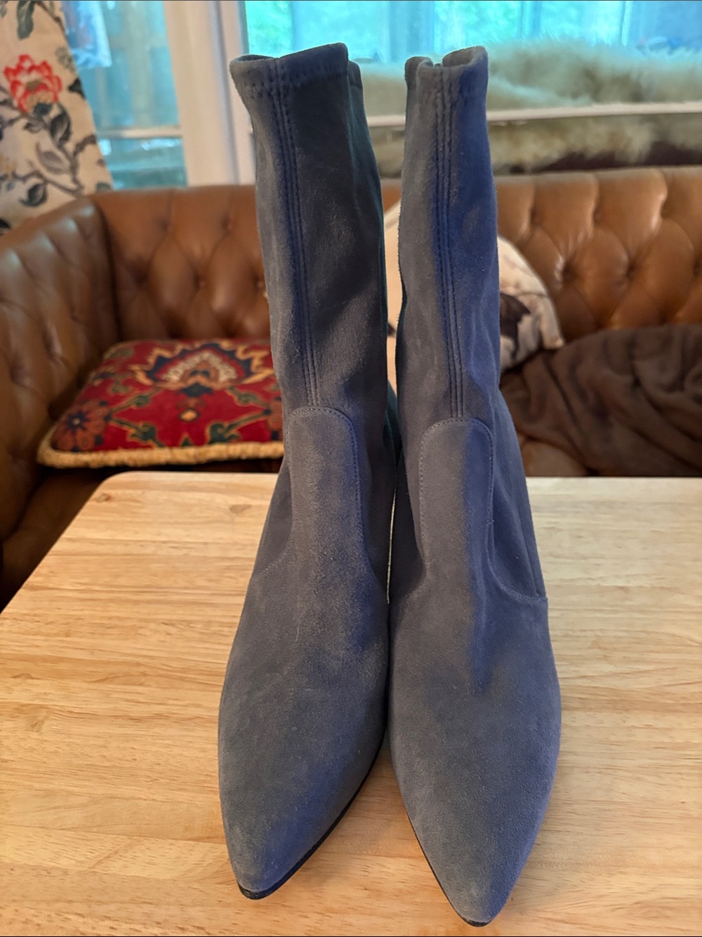 Stuart Weitzman Gray Suede Pointed Ankle Booties Size 8.5 Narrow